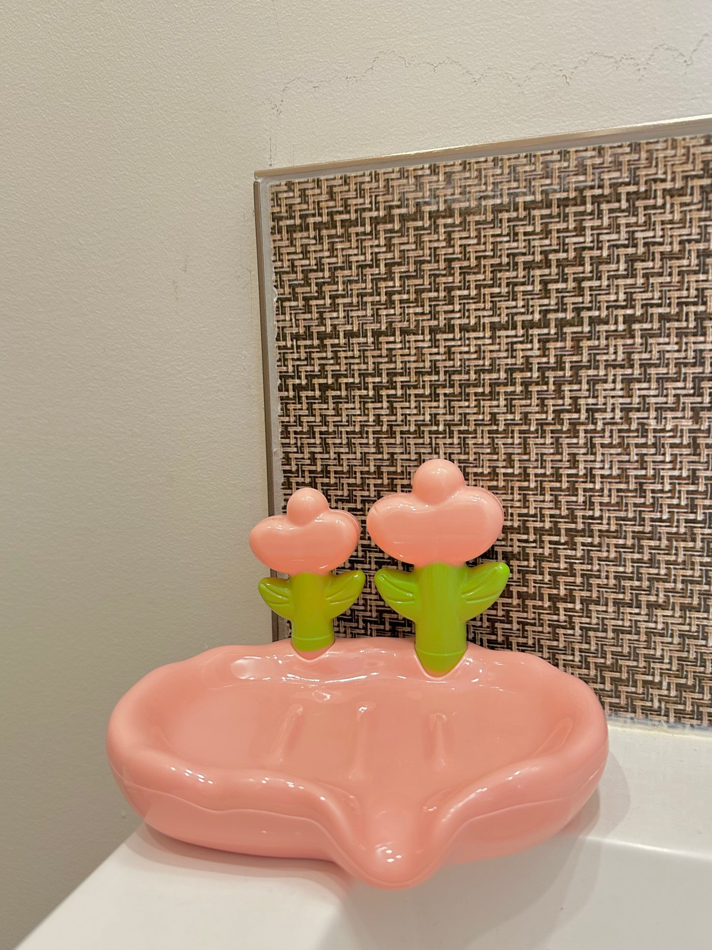 Plastic Flower Soap Dish